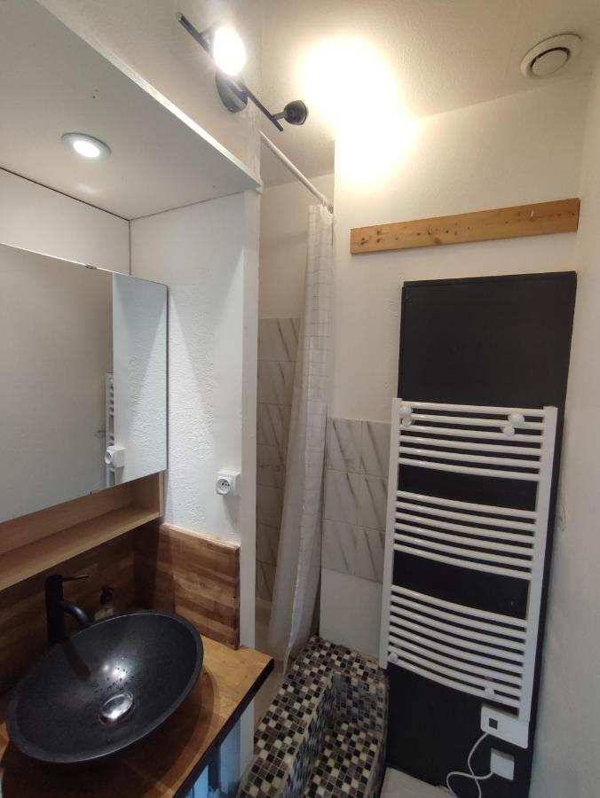 Appartement 2 Pieces Centre De Vannes Avec Parking Prive Экстерьер фото